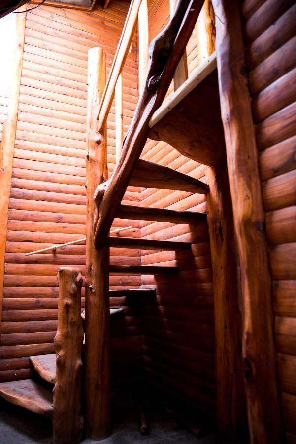 Hostal Jardín De Rosas El Bolsón